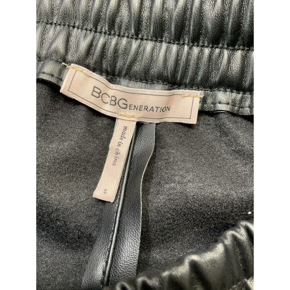 Bcbgeneration Black Faux Leather Jogger Size S - Picture 4 of 5